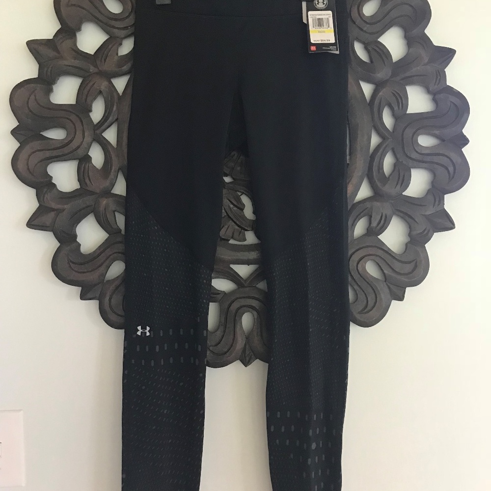 Under Armour Cold Gear Leggings - NWT - Sz M